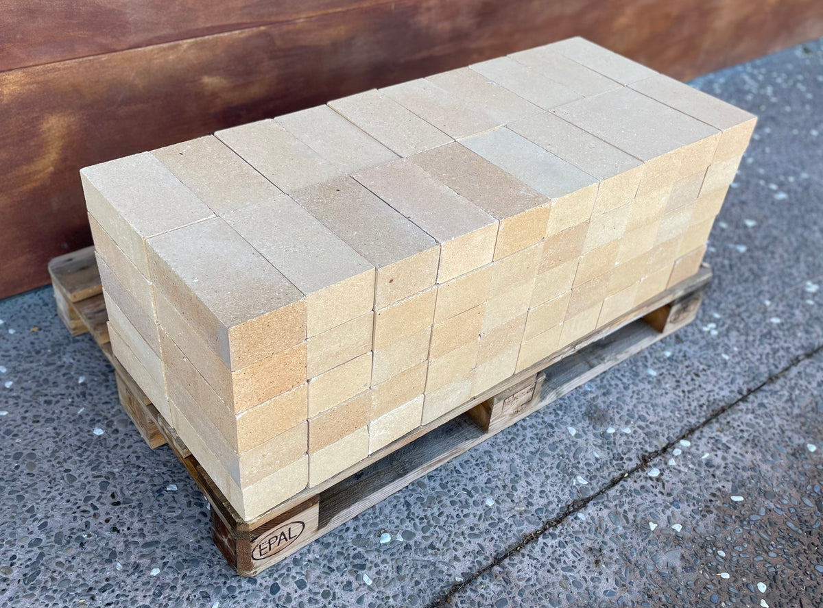 Fire Brick 230 x 114 x 75mm lot of 100 Bricks — Primal Fires